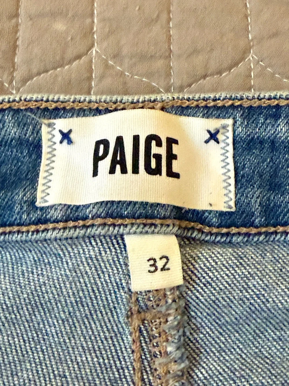 PAIGE Mid Wash High-Rise Cropped Jeans - Blue